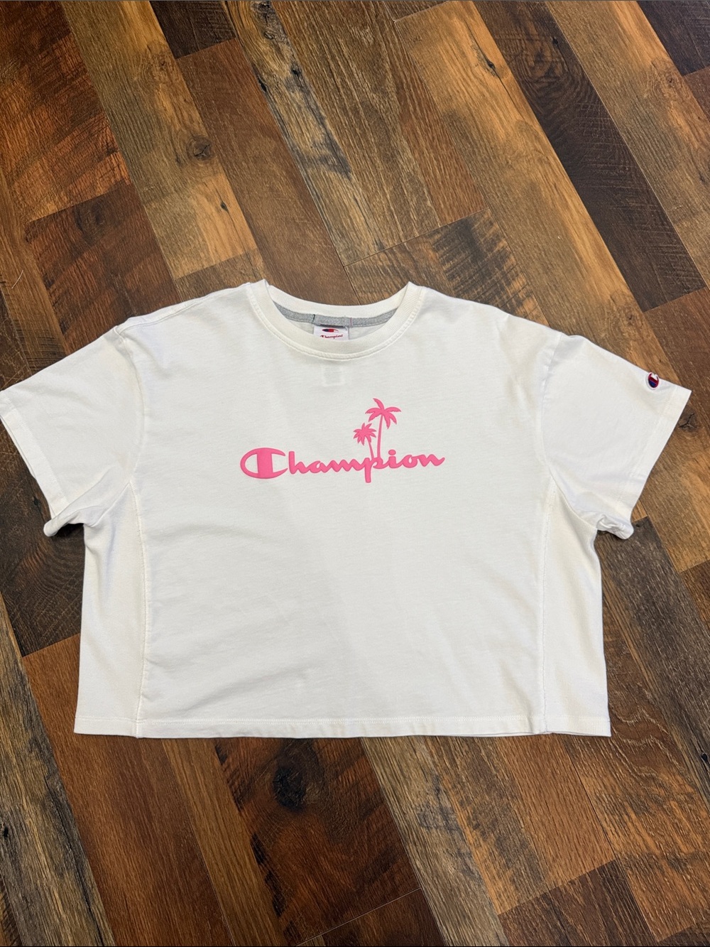 Champion White Cropped T-Shirt 3D Puffy Pink Palm Tree Logo Women’s Medium